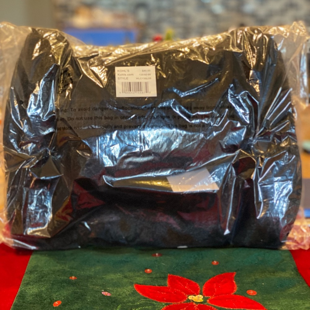 Lauren Conrad BLACK FAUX FUR ALLOVER BOOTIE SLIPPERS-SIZE M(7-8) NWTs sealed - Picture 7 of 8